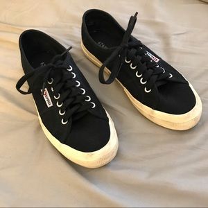 Black Supergas