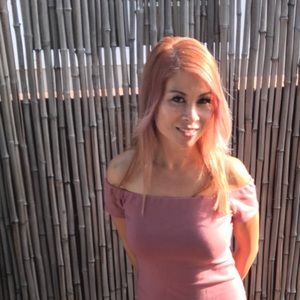 Meet your Posher, Gena