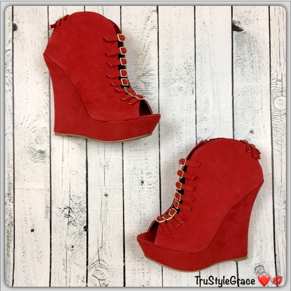 BNIB 🍂 Vegan Suede Red Open Toe Platform Booties - Picture 4 of 8
