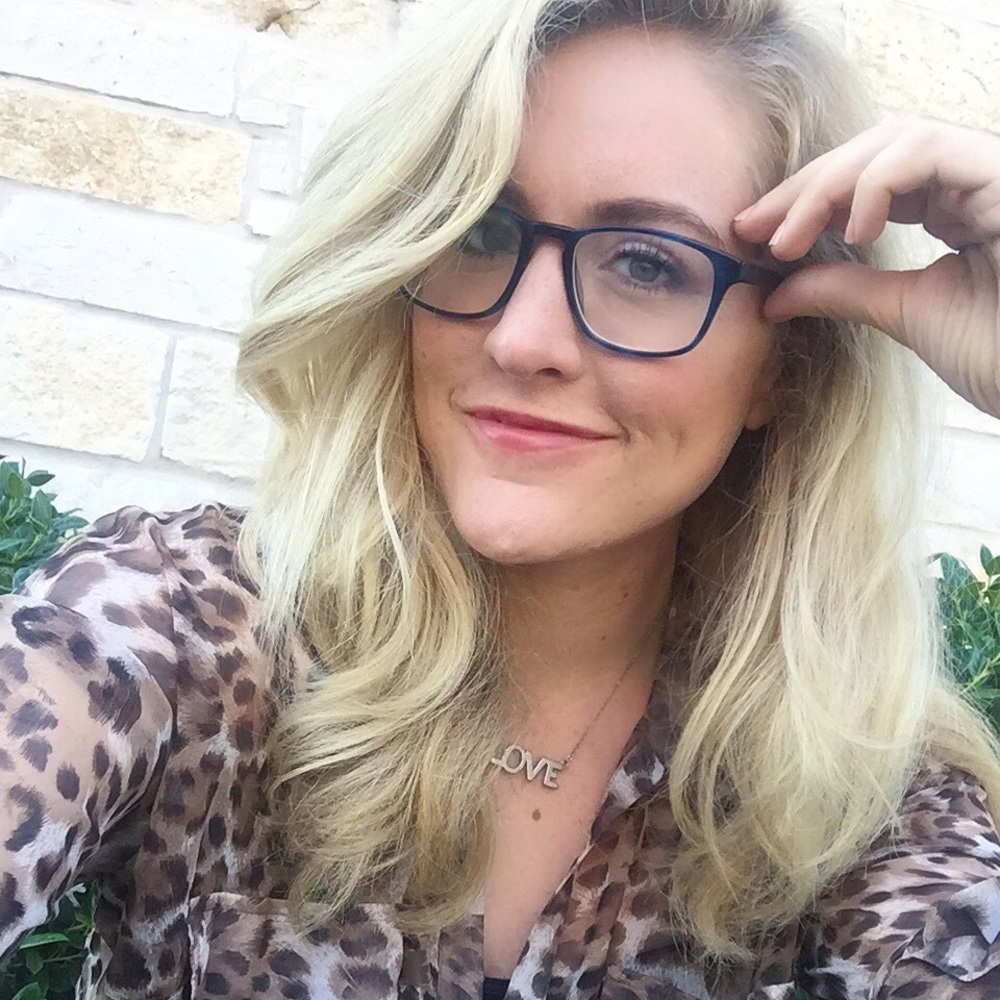 Meet Your Posher, Mikah!