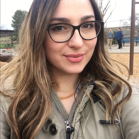 Meet your Seller! Marina ❤️✨🌺⭐️✨ - Picture 6 of 8