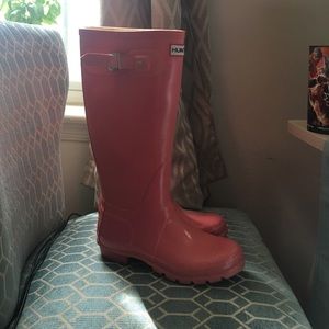 Hunter boots. Size 7