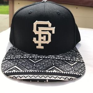San Francisco Giants Tribal Strapback