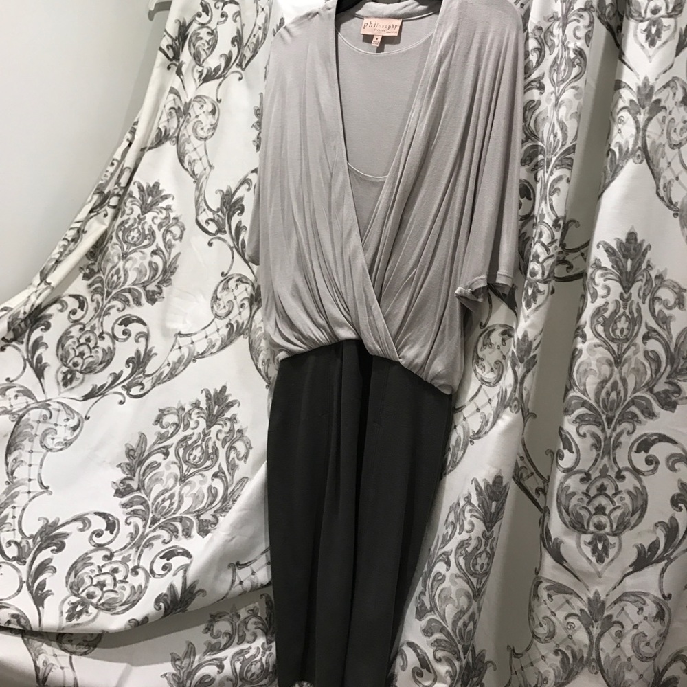 Elegant and comfortable business casual dress