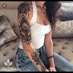 Meet your Posher, Jasmine