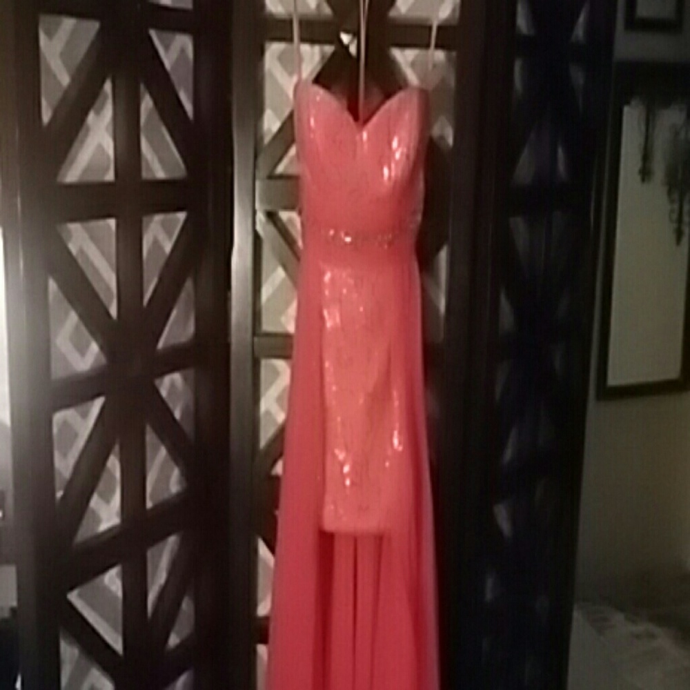 Prom dress