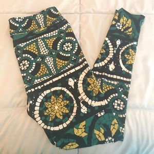 LuLaRoe Mosaic Leggings - TC - BRAND NEW