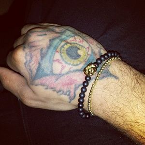 Matte black bead gold rose bracelet Matte black bead gold rose bracelet