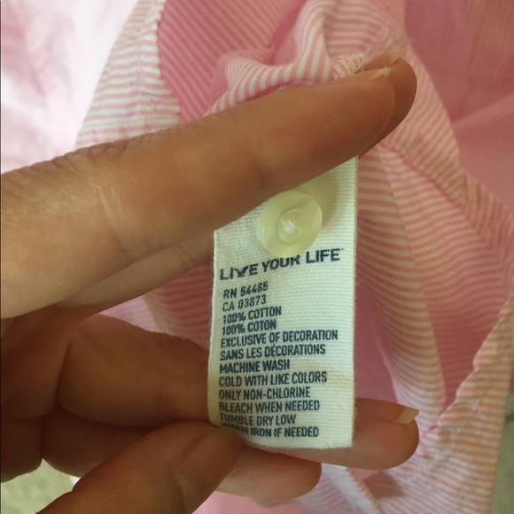 Women's American eagle pink stripe shirt, size 8 - Picture 5 of 8