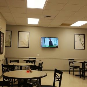 Meet your Posher, Leon