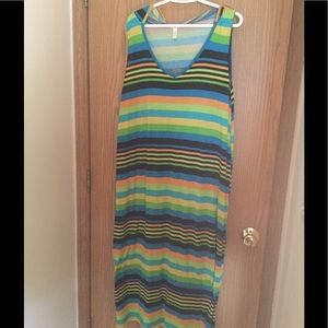 Plus-size Maxi w/ Hood