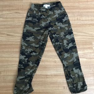 Camo Capri Leggings