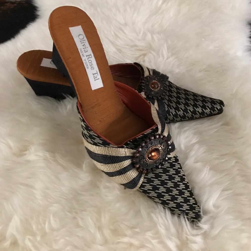 Olivia Rose Tal New York Slip on Wedges SZ 6