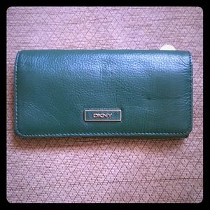Women's wallet