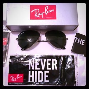 Authentic Ray Ban 3025 58mm Aviators Black