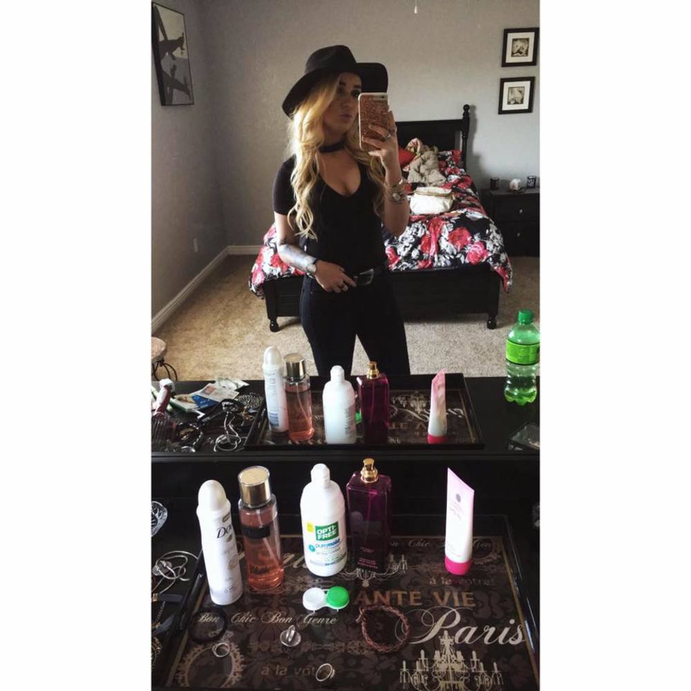 Meet your Posher, Abby