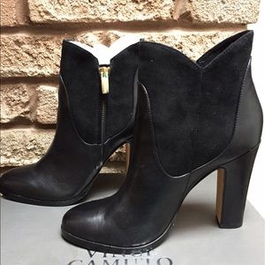 Vince Camuto booties in black