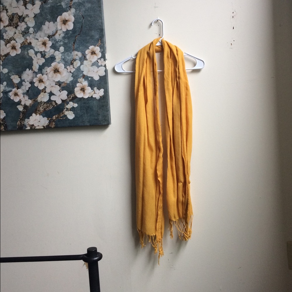 Yellow scarf
