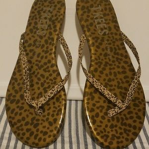 Tkees sandals