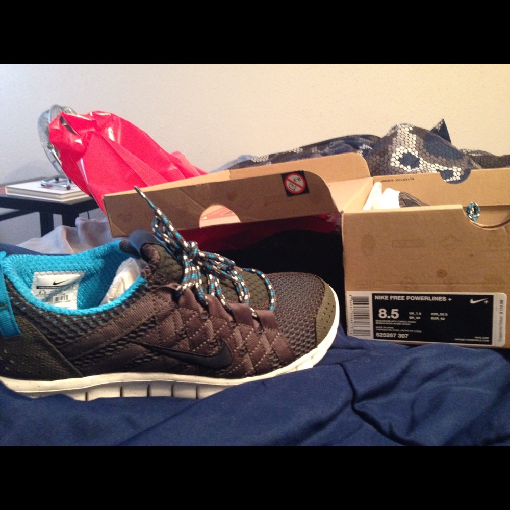 Nike free power lines