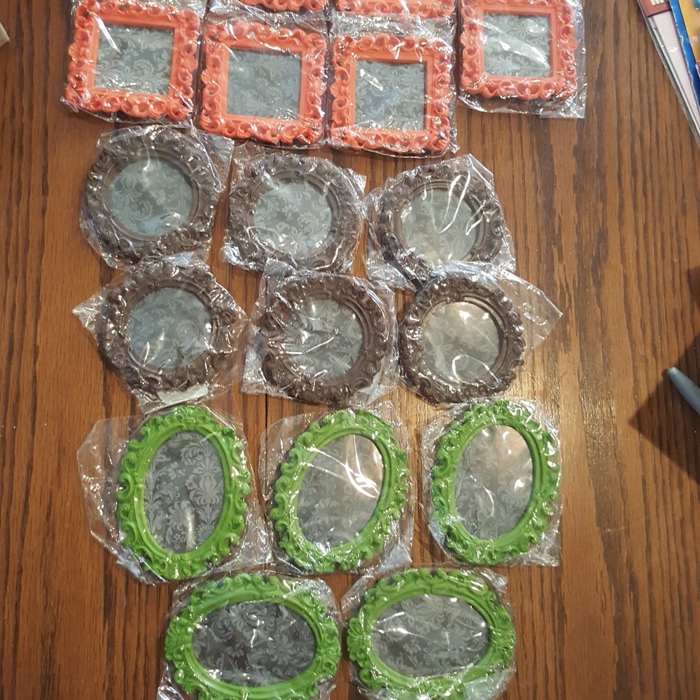 Lot of 14 picture frames Green Orange Brown