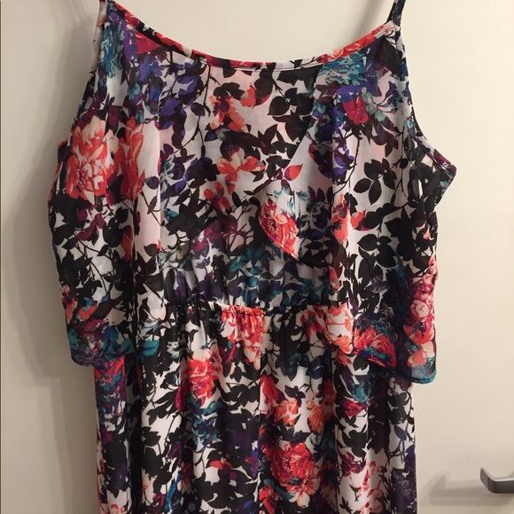 Xhilaration maxi dress - Picture 2 of 3