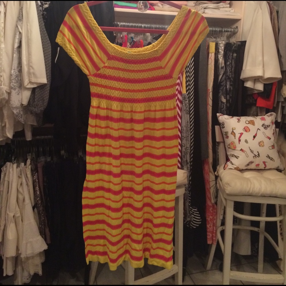 Bright and shinny summer dress