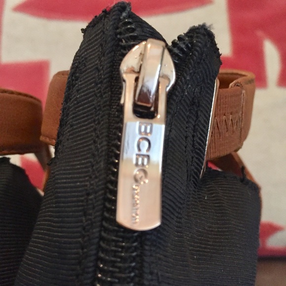 BCBG wedges - Picture 4 of 4