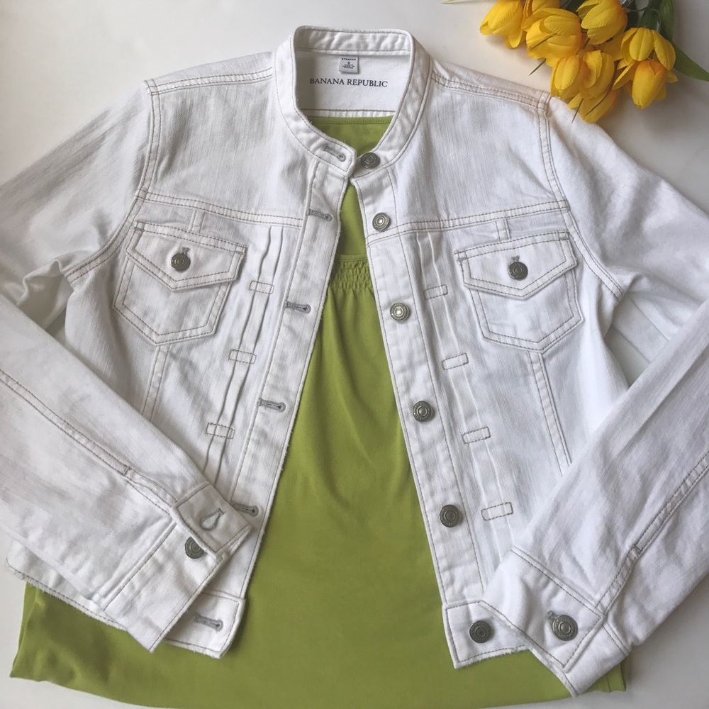 Banana republic stretch denim jacket.