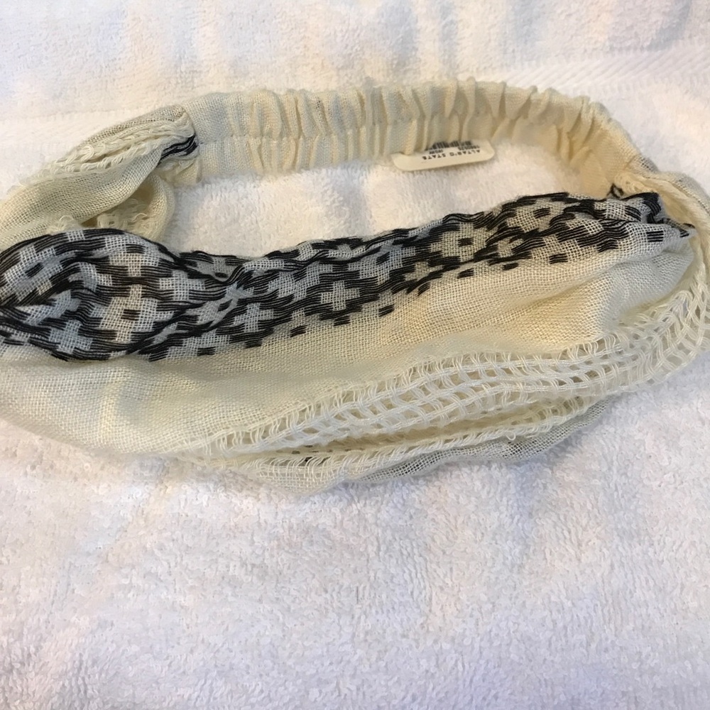 NWT ALTER'D STATE cream and black headband