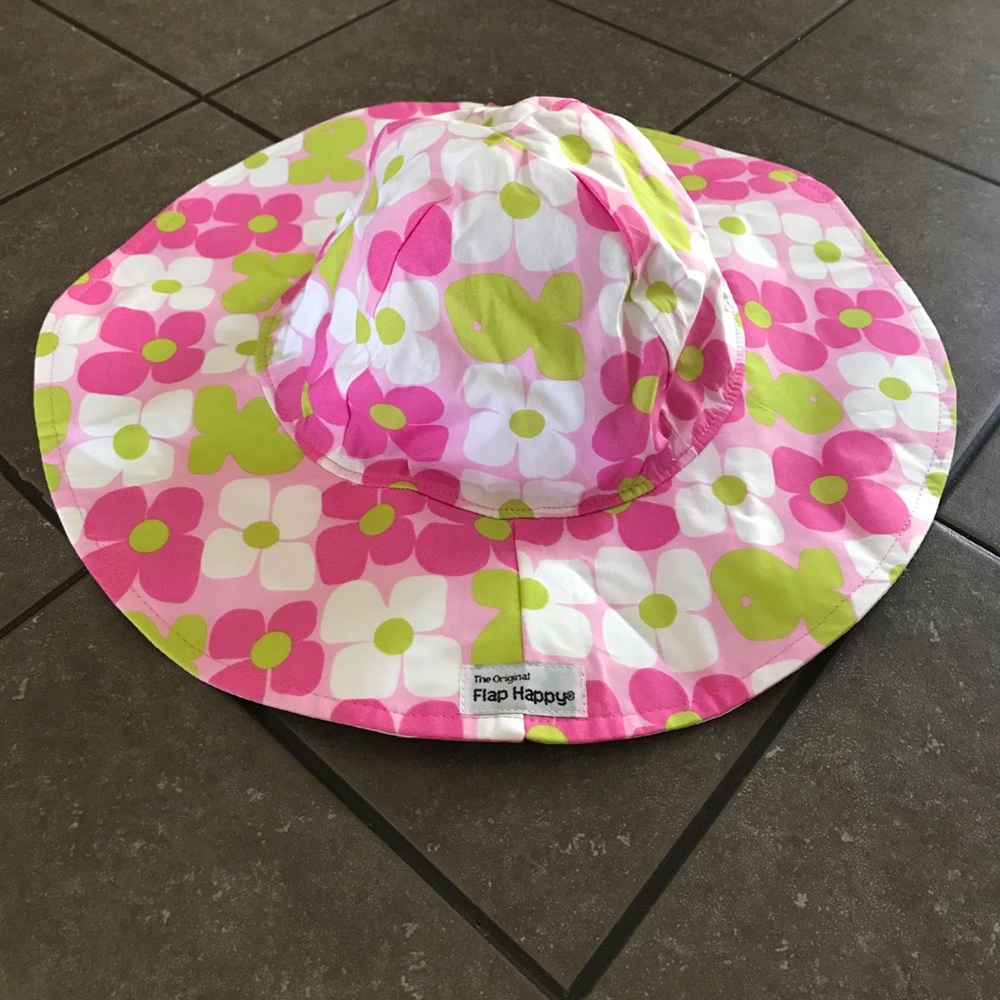 🎉HP 9/3/17 🎉 Flap Happy Floppy Bonnet Hat