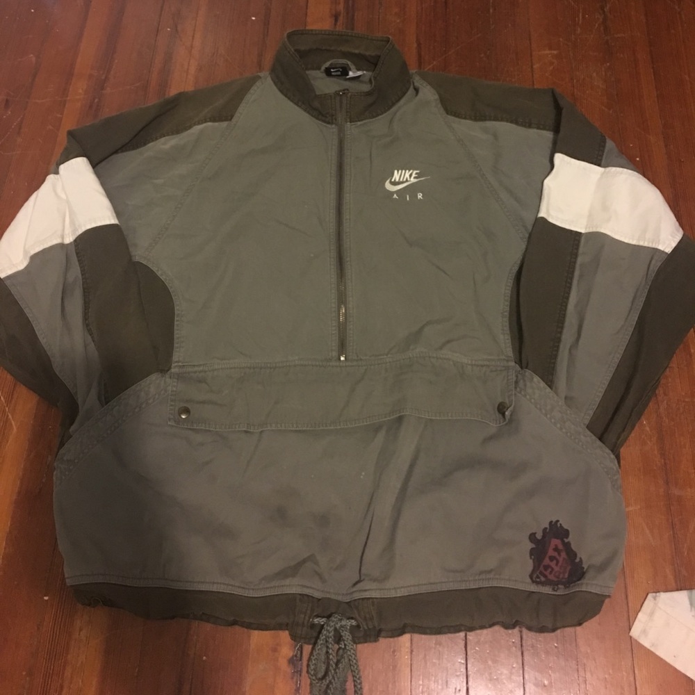 Vintage Nike air pullover windbreaker