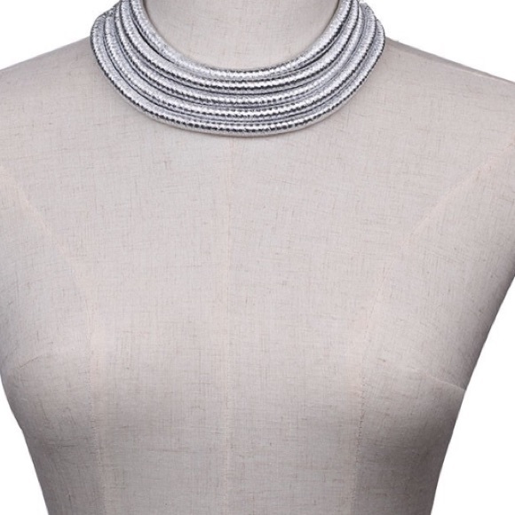 BLACK PANTER Choker necklace - Picture 4 of 6