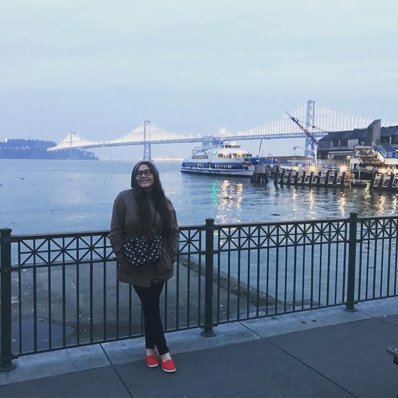 Meet your Posher, Julia - Picture 1 of 1