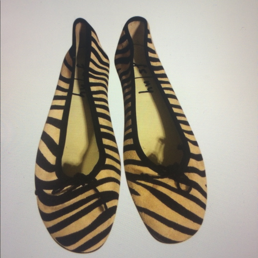 🛍SOLD🛍French Sole Brown Zebra Print Flats - Picture 5 of 5