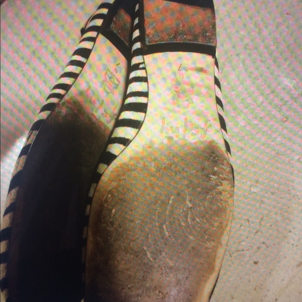 🛍SOLD🛍French Sole Brown Zebra Print Flats - Picture 2 of 5