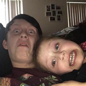 Meet your Posher, Dustin