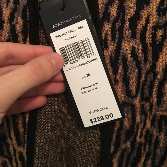 Cheetah/tigerlike print sweater - Picture 4 of 4