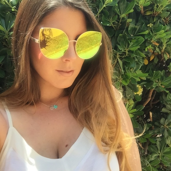 Lemon Lime Mirrored Oversized Cat Eye Sunglasses - Picture 2 of 8