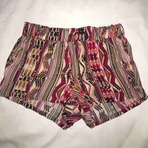 AZTEC PRINT SHORTS