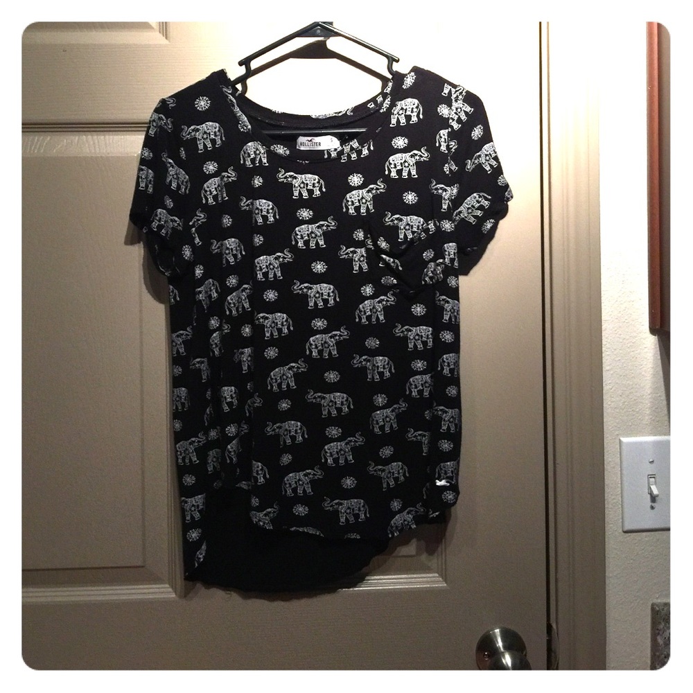 Holister hi-low tee