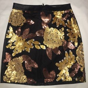 FOREVER 21 mini skirt