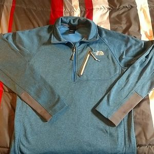 Mens North face quarter zip pull over