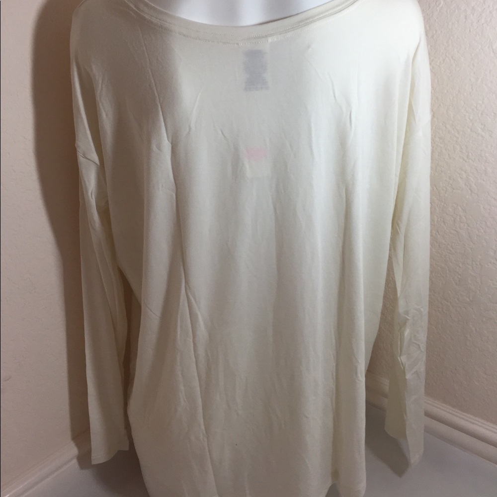 Victoria's Secret PINK super soft wide neck tee - Picture 3 of 4