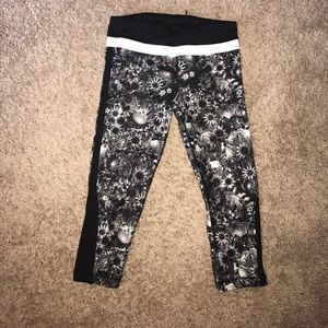 Lulu Lemon Capri Leggings