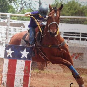 Meet your Posher, Mandy