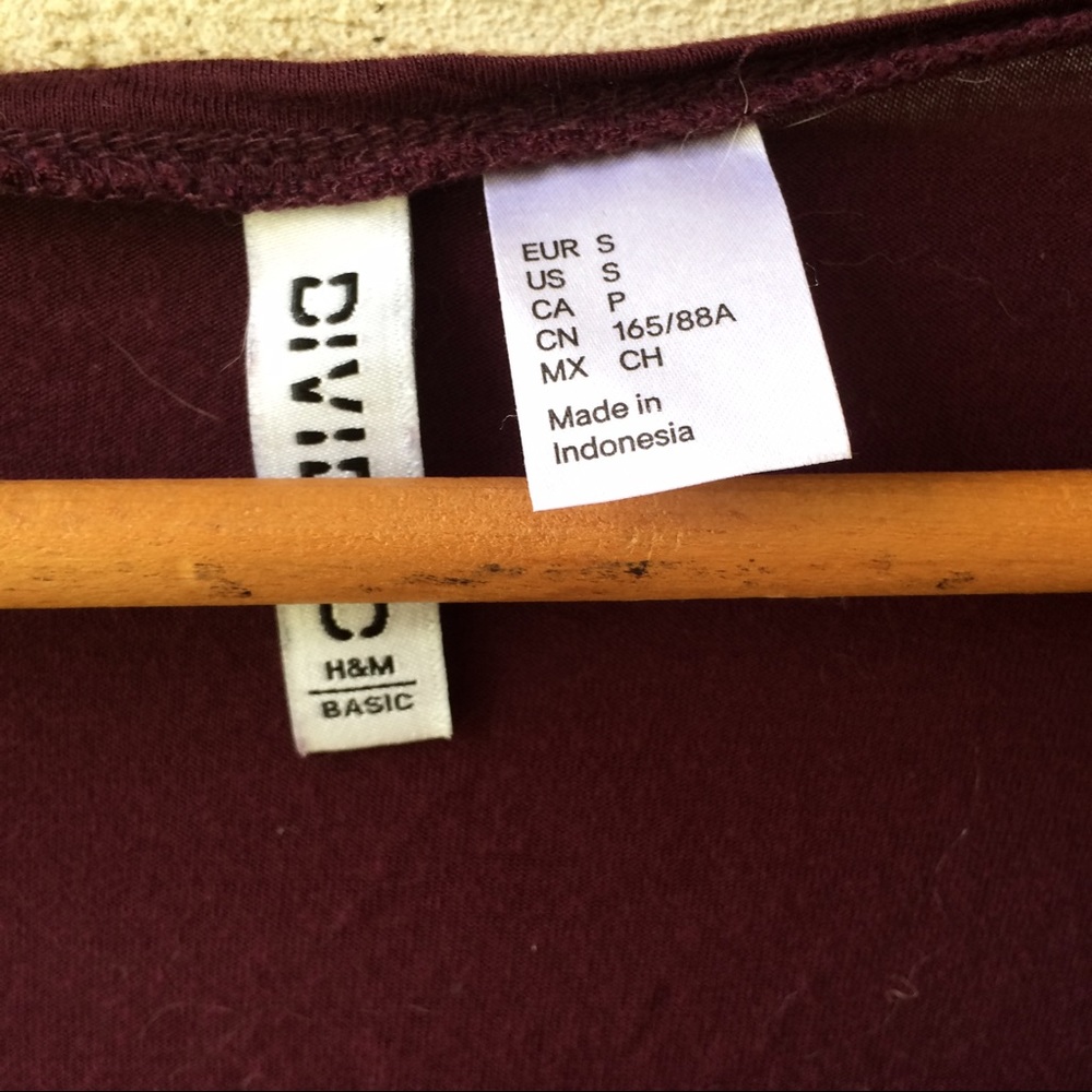 H&M simple tee - Picture 2 of 2