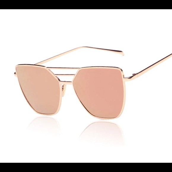 Sunglasses!!! - Picture 2 of 3