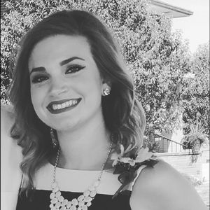 Meet your Posher, Brooke