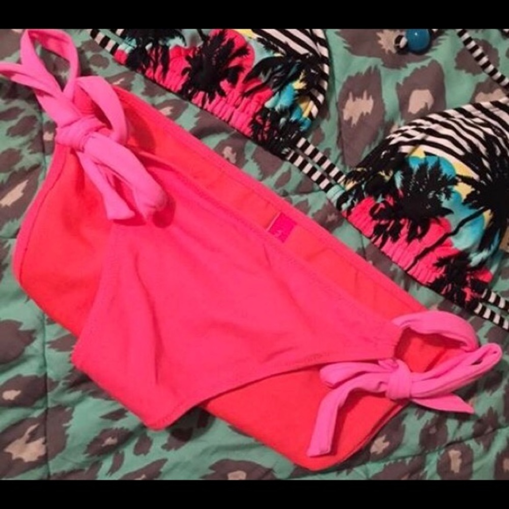 New VS bikini bottom